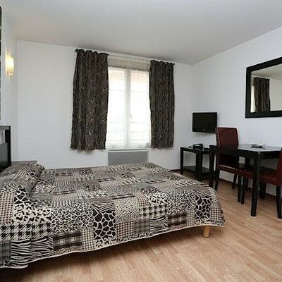Apart-hotel Residhotel Centre 3*